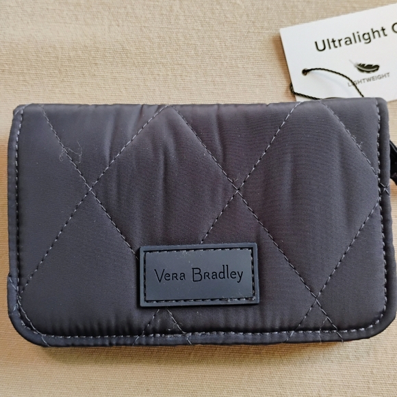 VERA BRADLEY BLUE SNAP WALLET with FLORAL INTERIOR * tiny flaw - Picture 1 of 10